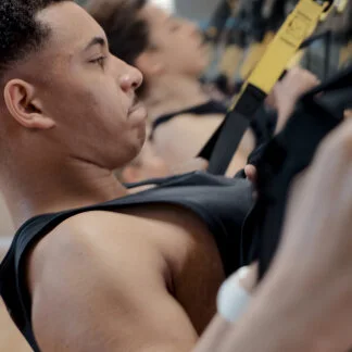 Braucht es für die Gruppenkurse eine Anmeldung?