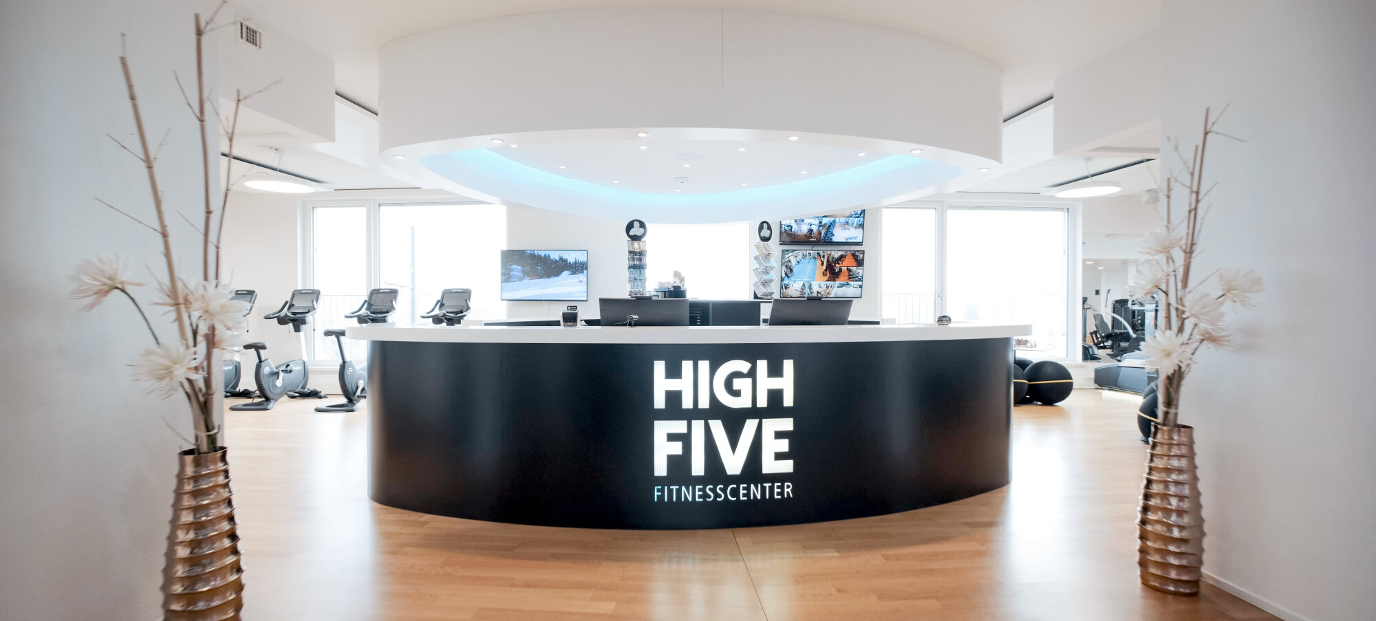 Preise unsere Abonnemente im Überblick High Five Fitness